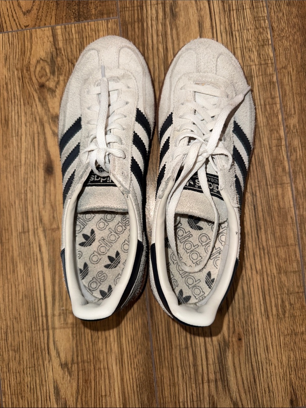 adidas spezial Suede Classic Sneakers